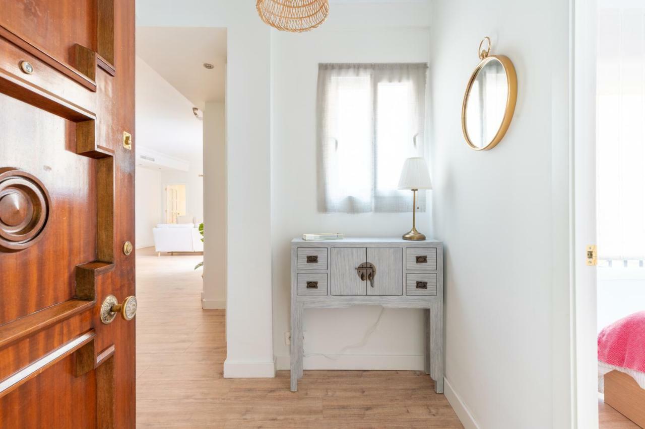 Unique Homes Las Setas, Plaza De San Pedro 6 Pax Sevilla Exteriör bild