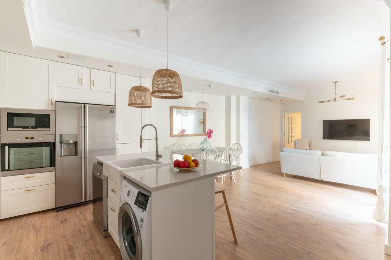 Unique Homes Las Setas, Plaza De San Pedro 6 Pax Sevilla Exteriör bild