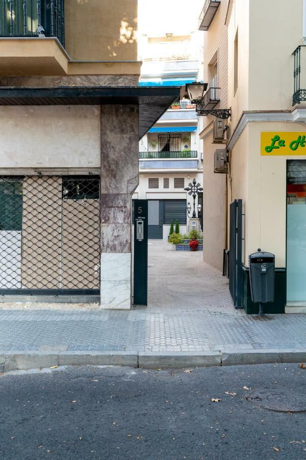 Unique Homes Las Setas, Plaza De San Pedro 6 Pax Sevilla Exteriör bild